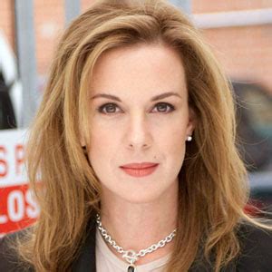 Elizabeth Perkins Nude: Porn Videos & Sex Tapes